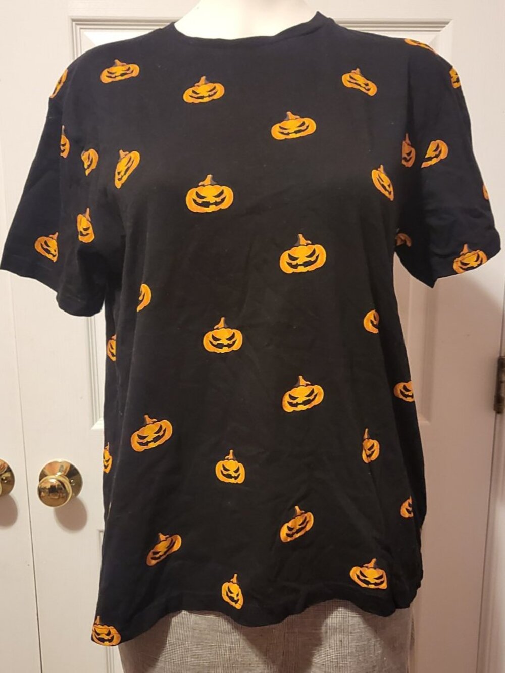 Denim & Flower Short Sleeve Size L Halloween Black Pumpkin Shirt NWOT